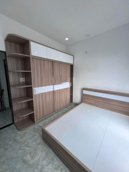 Bán nhà 3 tầng tại Đường Nguyễn Khoái, Phường 1, Quận 4, Hồ Chí Minh